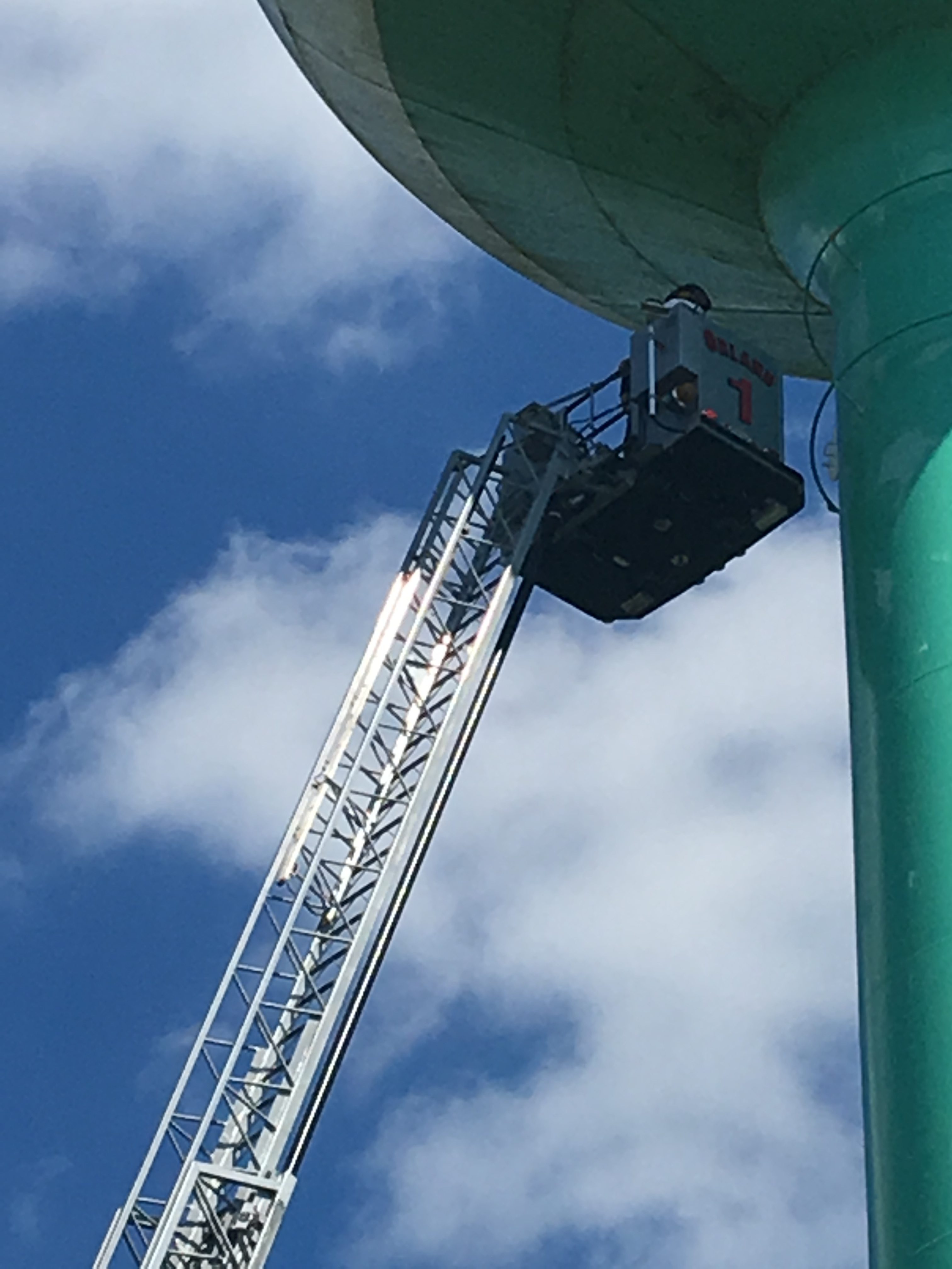Man rescued from Orland Park Water Tower