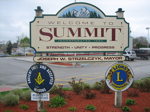 Village of Summit sign